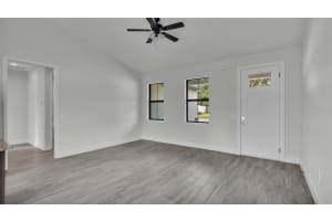 220 BOONE DRIVE, AUBURNDALE, FL 33823 Sold 11/07/24
