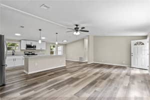 424 GARRETT RIDGE COURT, WINTER HAVEN, FL 33880 Sold 01/29/25
