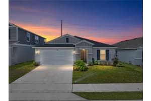 1029 MATTIE POINTE WAY, AUBURNDALE, FL 33823 Sold 07/10/25