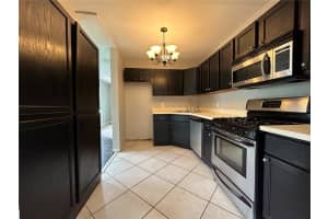2725 DERBYSHIRE AVENUE, LAKELAND, FL 33803 Sold 10/17/24