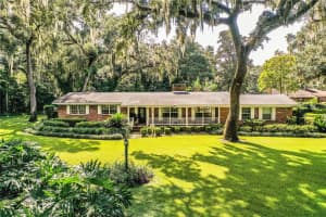 7525 CATHERINE DRIVE, LAKELAND, FL 33810 Sold 07/31/25