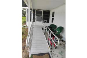 5986 FOXHOLLOW DRIVE, WINTER HAVEN, FL 33884 Sold 11/05/24