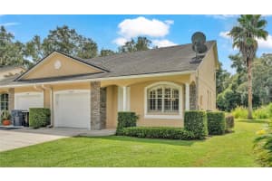 1032 TOWERING OAKS COURT, LAKELAND, FL 33813 Sold 11/26/24