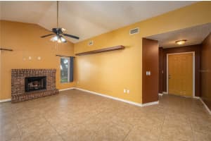 825 SPICEWOOD DRIVE, LAKELAND, FL 33801 Sold 02/28/25