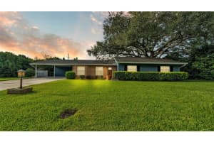 1527 DEL CREST PLACE, LAKELAND, FL 33803 Sold 10/31/24