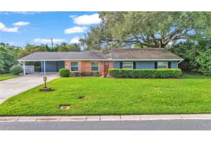 1527 DEL CREST PLACE, LAKELAND, FL 33803 Sold 10/31/24