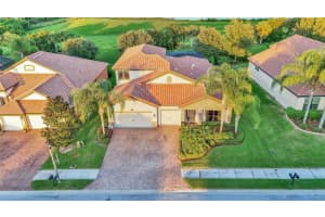 1963 VIA LAGO DRIVE, LAKELAND, FL 33810 Sold 11/04/24