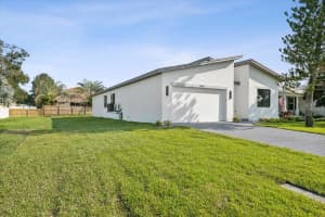 7861 40TH AVENUE, ST PETERSBURG, FL 33709 Sold 12/03/24