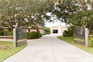 3933 Mammoth Grove Rd, LAKE WALES