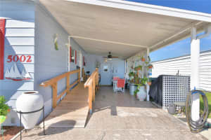 5002 LODGEWOOD DRIVE, LAKELAND, FL 33810 Sold 07/09/25