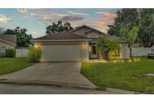 7441 PARADISE COVE PLACE, LAKELAND, FL 33810 Sold 12/10/24