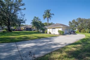 216 CHADWICK COURT, AUBURNDALE, FL 33823 Sold 12/31/24