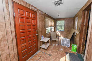910 WARREN STREET, PLANT CITY, FL 33563 Sold 11/21/24