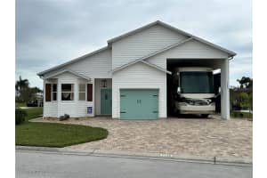 1102 MOTORCOACH DRIVE, POLK CITY, FL 33868 Sold 01/06/25