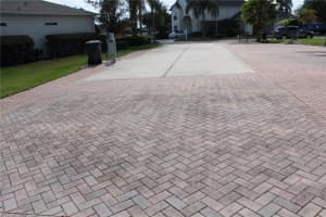 1074 CARAVAN LOOP, POLK CITY, FL 33868 - MLS#MFRL4948432
