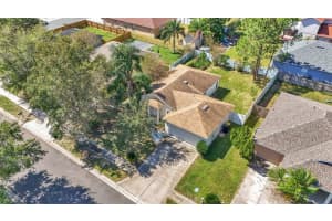 137 DIAMOND RIDGE BOULEVARD, AUBURNDALE, FL 33823 Sold 05/02/25