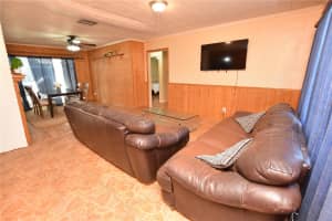 720 AVENUE E SE, WINTER HAVEN, FL 33880 Sold 02/03/25