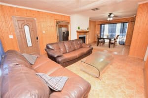 720 AVENUE E SE, WINTER HAVEN, FL 33880 Sold 02/03/25