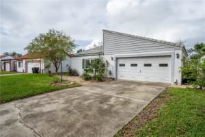 307 LA SERENA, WINTER HAVEN, FL 33884 Sold 04/09/25