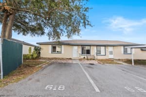 618 RIDGE TERRACE, WINTER HAVEN, FL 33881 Sold 06/17/25
