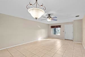 618 RIDGE TERRACE, WINTER HAVEN, FL 33881 Sold 06/17/25
