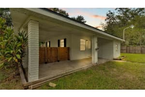 211 LENA VISTA BOULEVARD, AUBURNDALE, FL 33823 Sold 12/05/24