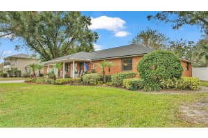 4264 STAFFORD DRIVE, WINTER HAVEN, FL 33880 Sold 07/21/25