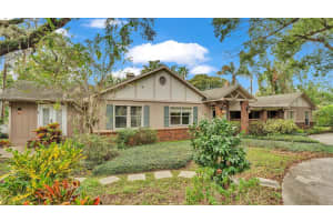 1905 SEMINOLE TRAIL, LAKELAND, FL 33803 Sold 01/14/25