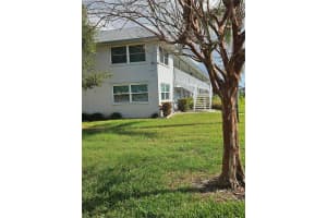 5257 81ST LANE, SAINT PETERSBURG, FL 33709 Sold 01/10/25