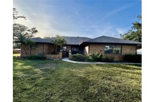 24 LAKE AVENUE, WINTER HAVEN, FL 33880 Sold 02/28/25