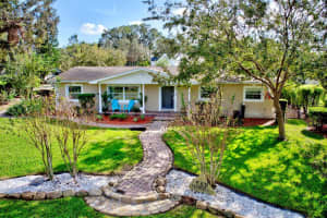 1339 ROBINHOOD LANE, LAKELAND, FL 33813 Sold 01/25/25