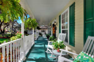 1159 LONGWOOD OAKS BOULEVARD, LAKELAND, FL 33811 Sold 03/26/25