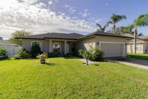 346 STERLING DRIVE, WINTER HAVEN, FL 33884 Sold 03/28/25