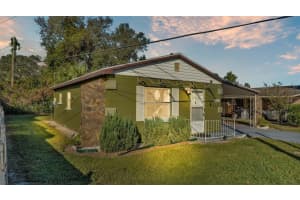 2 LYCHEE DRIVE, WINTER HAVEN, FL 33881 Sold 03/03/25