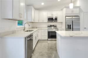 13604 ROCKRIDGE ROAD, LAKELAND, FL 33809 Sold 01/24/25