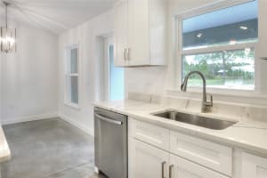 13604 ROCKRIDGE ROAD, LAKELAND, FL 33809 Sold 01/24/25