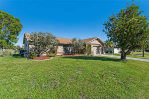 221 47TH STREET, CAPE CORAL, FL 33914 - MLS#MFRL4949090
