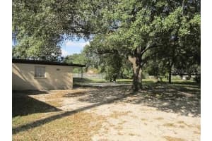 927 GRIFFIN ROAD, LAKELAND, FL 33805 Sold 04/16/25