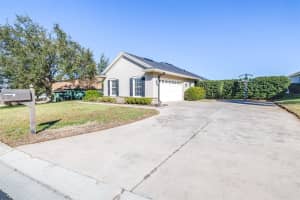 5466 VINTAGE VIEW PASS, LAKELAND, FL 33812 Sold 03/25/25