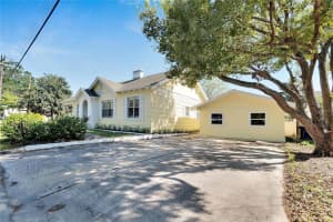 202 LENOX STREET, LAKELAND, FL 33803 Sold 03/03/25