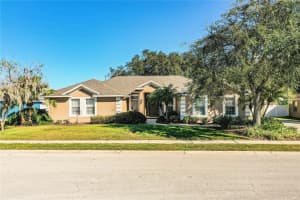 6825 CANBURY DRIVE, LAKELAND, FL 33809 Sold 04/01/25