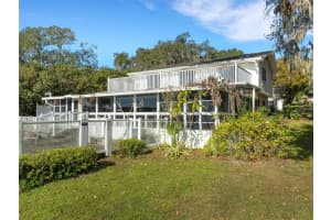 16 LAKE HOLLINGSWORTH DRIVE, LAKELAND, FL 33803 Sold 04/07/25