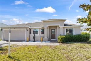131 BENTLEY OAKS BOULEVARD, AUBURNDALE, FL 33823 Sold 03/11/25