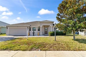 131 BENTLEY OAKS BOULEVARD, AUBURNDALE, FL 33823 Sold 03/11/25
