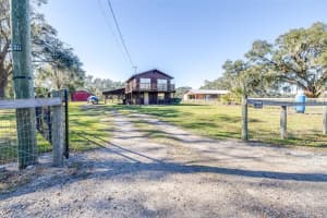 8715 EDISON ROAD, LITHIA, FL 33547 Sold 02/14/25