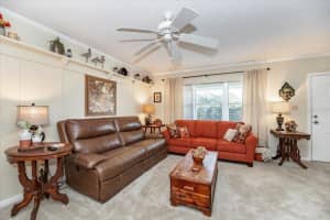 128 LAKE SEARS DR, WINTER HAVEN, FL 33880 Sold 02/20/25