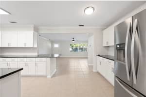 544 W PARK ST, LAKELAND, FL 33803 Sold 02/05/25