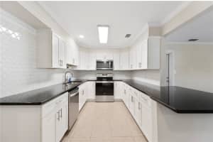 544 W PARK ST, LAKELAND, FL 33803 Sold 02/05/25