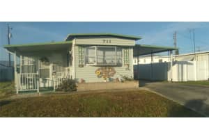 711 LEISURE LANE, LAKELAND, FL 33815 Sold 01/22/25
