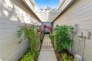 3164 STONEWATER DRIVE, LAKELAND, FL 33803 Sold 07/11/25